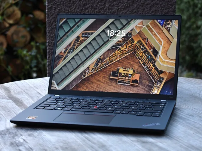 Laptop Lenovo ThinkPad P14s G3 AMD 21J6S05000 — ThinkPad P14s — kompaktowa stacja robocza, typowe awarie